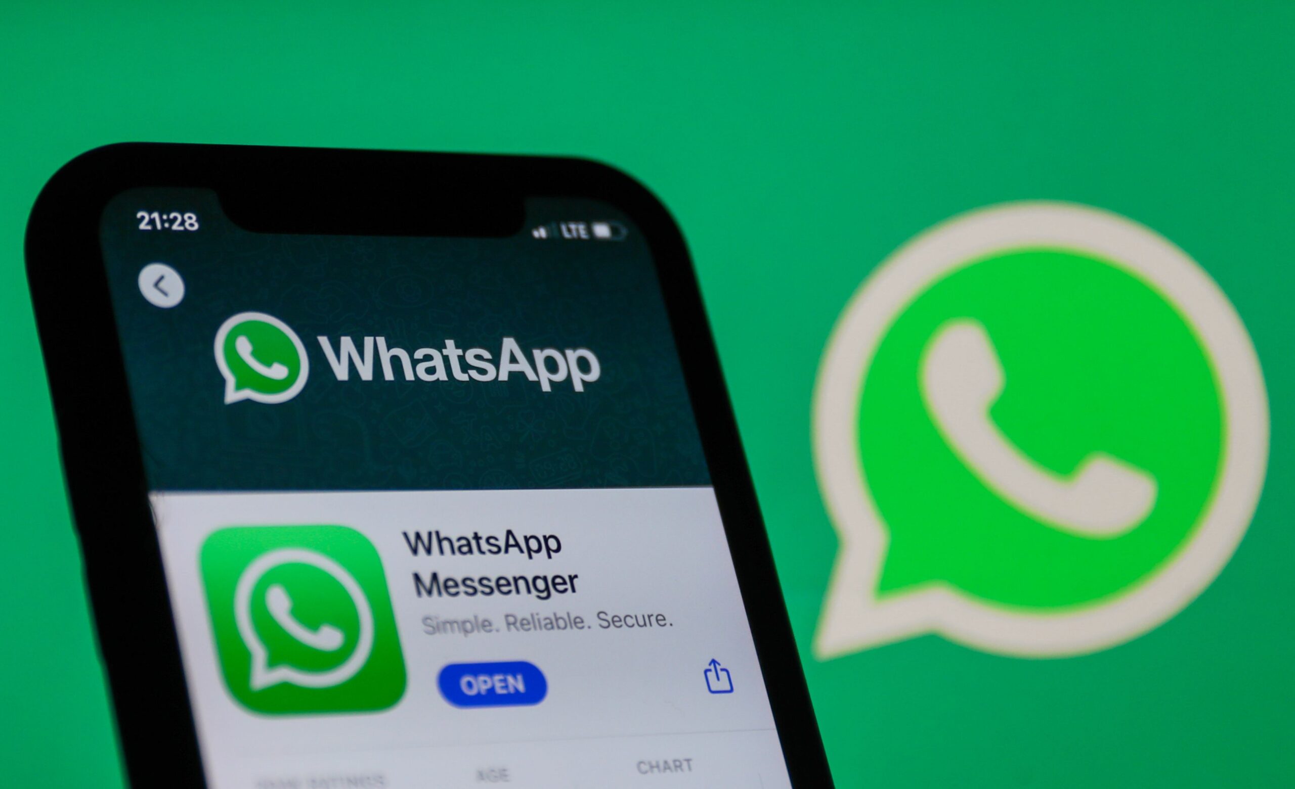 Just In: WhatsApp is adding encrypted backups